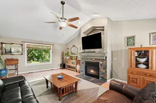 1894 Morningside Dr, Florence, KY 41042 - Photo 4