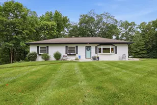 744 Oakland Dr, Taylor Mill, KY 41015 - Photo 2