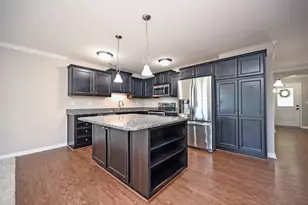 2429 Rolling Hills Dr, Covington, KY 41017 - Photo 10