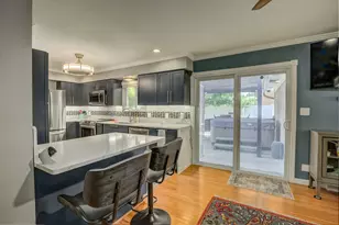 738 Meadow Wood Dr, Villa Hills, KY 41017 - Photo 8