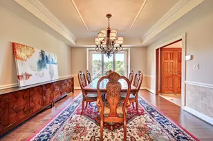 906 Squire Hill Ct, Crescent Springs, KY 41017 - Photo 4