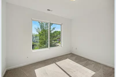 8022 Putters Point, Burlington, KY 41005 - Photo 14