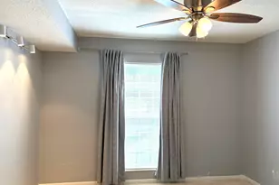 2120 Castlebar Ct, Crescent Springs, KY 41017 - Photo 20