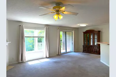 2120 Castlebar Court #202, Crescent Springs, KY 41017 - Photo 4