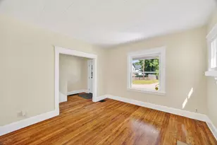 43 W 31st St, Covington, KY 41015 - Photo 6