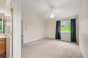 230 Willowbrook Ct, Wilder, KY 41071 - Photo 8