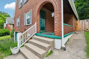 1422 Amsterdam Rd, Park Hills, KY 41011 - Photo 2