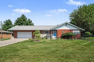 34 Lacresta Dr, Florence, KY 41042 - Photo 2