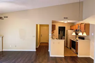 561 Napa Valley Ln, Fort Mitchell, KY 41017 - Photo 6