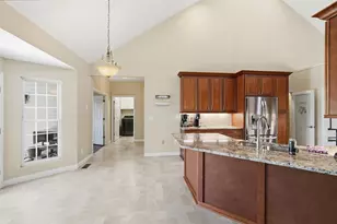 111 Beverly Ln, Dry Ridge, KY 41035 - Photo 8