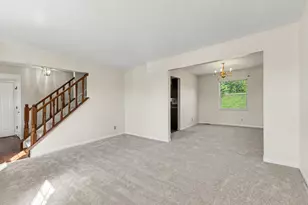 6254 Fairoaks Dr, Florence, KY 41042 - Photo 6