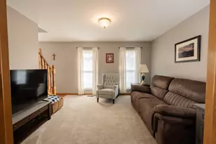 3001 Wolf Creek Way, Burlington, KY 41005 - Photo 4