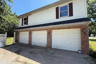 4046 Washington St, California, KY 41007 - Photo 2