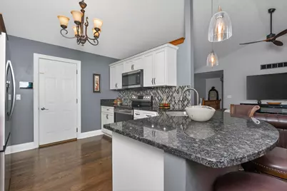 2097 Glenview Drive, Hebron, KY 41048 - Photo 10