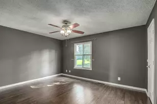 4064 Edgelake Ct, Villa Hills, KY 41017 - Photo 10