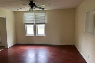 302 N Main St, Owenton, KY 40359 - Photo 8