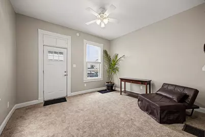 704 W 35th Street, Latonia, KY 41015 - Photo 2