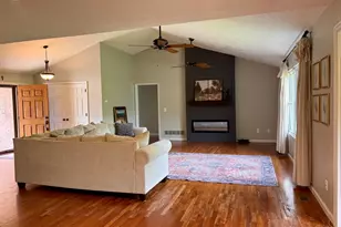 225 Maple Ridge St, Crittenden, KY 41030 - Photo 8