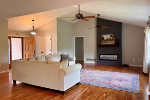 225 Maple Ridge St, Crittenden, KY 41030 - Photo 10