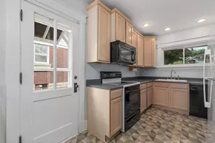 2167 Memorial Pkwy, Fort Thomas, KY 41075 - Photo 12