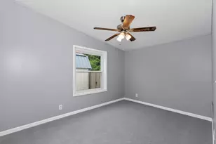 300 Pimlico Ct, Crittenden, KY 41030 - Photo 10