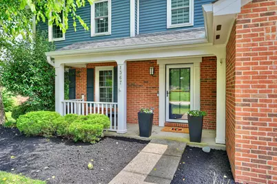 1367 Ashford Place, Florence, KY 41042 - Photo 2