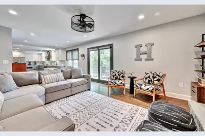 1367 Ashford Place, Florence, KY 41042 - Photo 8