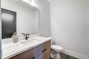 769 E 11th St, Newport, KY 41071 - Photo 48