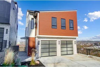 769 E 11th Street, Newport, KY 41071 - Photo 2