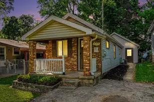 420 Buckner St, Erlanger, KY 41018 - Photo 1