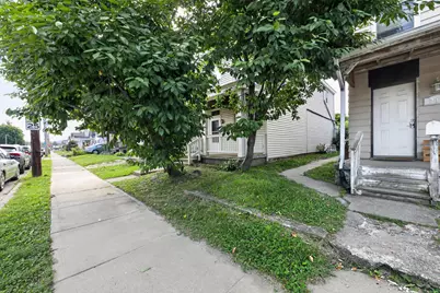 215 W 34th Street, Latonia, KY 41015 - Photo 6