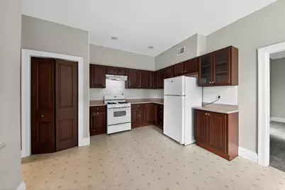 215 W 34th Street, Latonia, KY 41015 - Photo 12