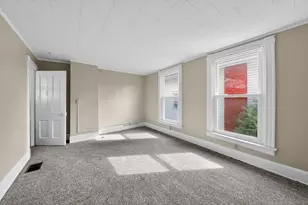 215 W 34th St, Latonia, KY 41015 - Photo 18