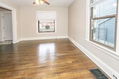 303 E 21st Street, Covington, KY 41014 - Photo 8