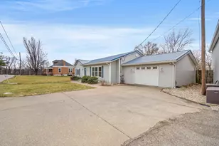 12 Cross St, Dry Ridge, KY 41035 - Photo 4