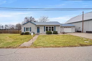 12 Cross St, Dry Ridge, KY 41035 - Photo 2