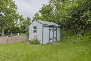 410 Silverlake Ave, Erlanger, KY 41018 - Photo 32