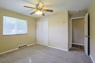 410 Silverlake Ave, Erlanger, KY 41018 - Photo 18