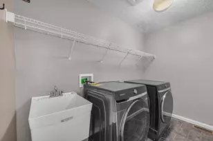9024 Georgian Ct, Florence, KY 41042 - Photo 28