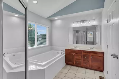 9024 Georgian Court, Florence, KY 41042 - Photo 20