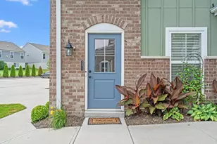 2371 Piazza RDG, Covington, KY 41017 - Photo 2