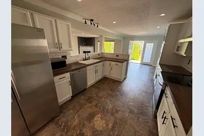 9858 Burleigh Lane, Union, KY 41091 - Photo 10