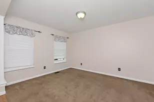 596 Buckshire Glen Dr, Florence, KY 41042 - Photo 12