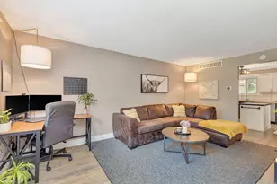 24 Kyles Ln, Fort Thomas, KY 41075 - Photo 6