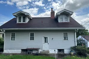 911 Worth St, Covington, KY 41011 - Photo 2