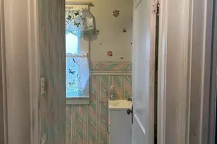 911 Worth St, Covington, KY 41011 - Photo 8