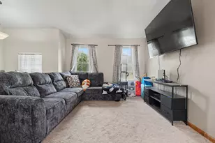 133 Green Hill Dr, Covington, KY 41017 - Photo 6