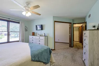 8427 Stratford Court, Florence, KY 41042 - Photo 24