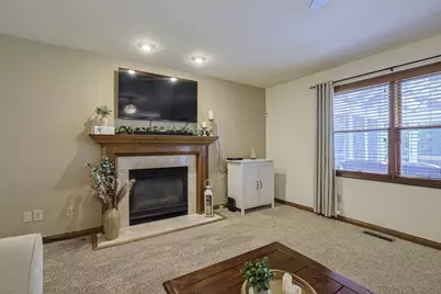 8427 Stratford Court, Florence, KY 41042 - Photo 12