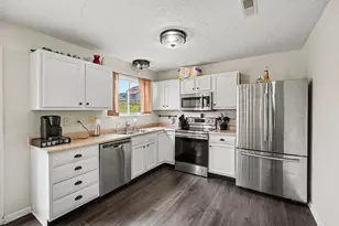 722 Berlander Dr, Independence, KY 41051 - Photo 6
